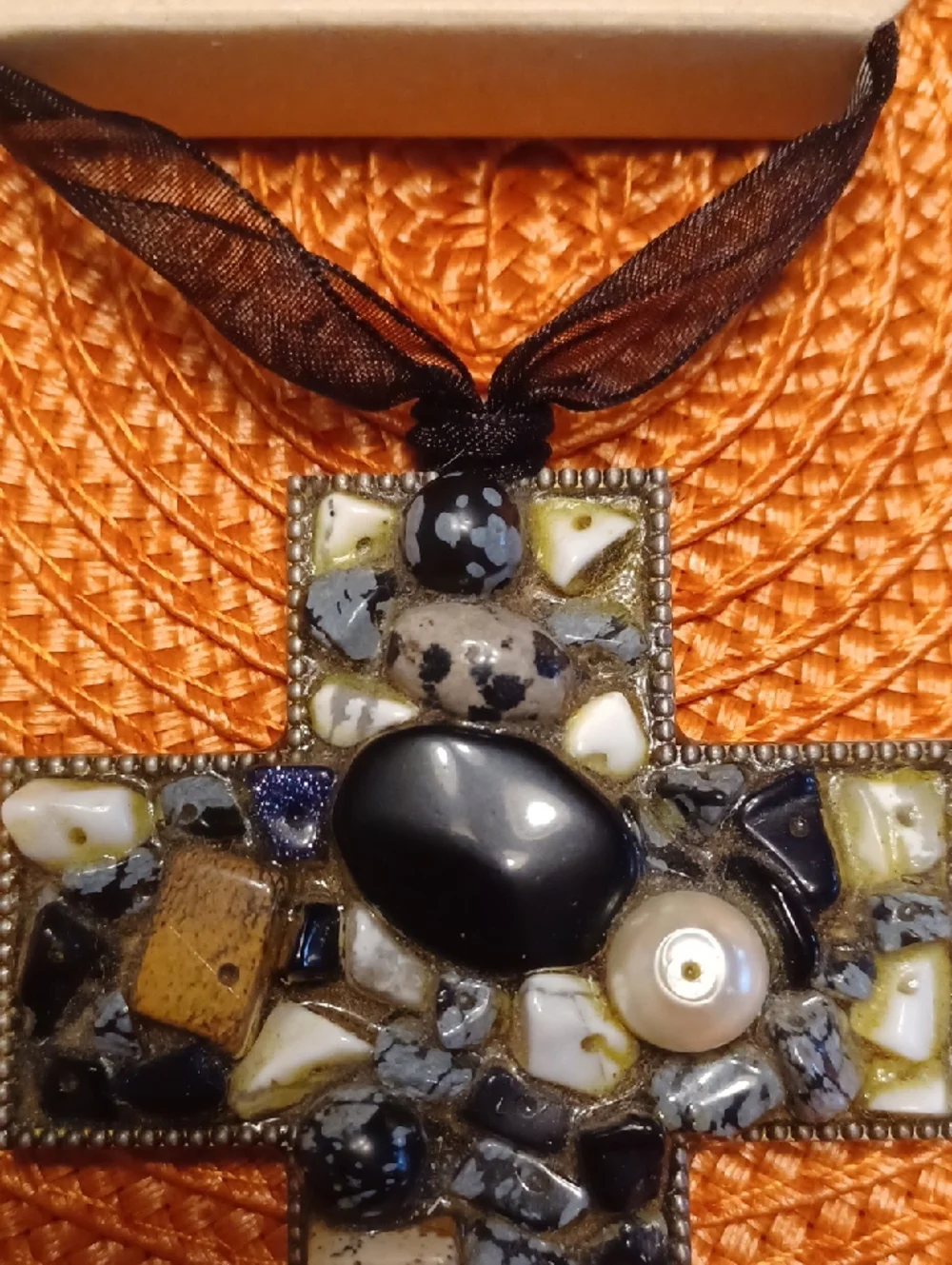 Jouel Jeweled Stone Cross Pendant Necklace - Black and Tan NWT - Picture 5 of 10